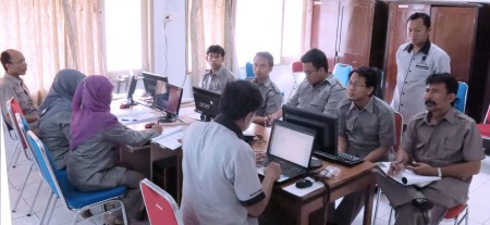 In-House Training Web Server Linux di Balai Besar Kulit, Karet dan Plastik Yogyakarta