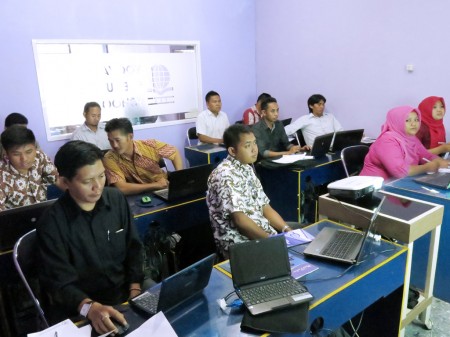 Pelatihan Document Management System (DMS)