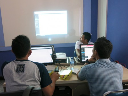 Pelatihan Web Design Tingkat Menengah Dinas Pertambangan dan Energi Kabupaten Katingan