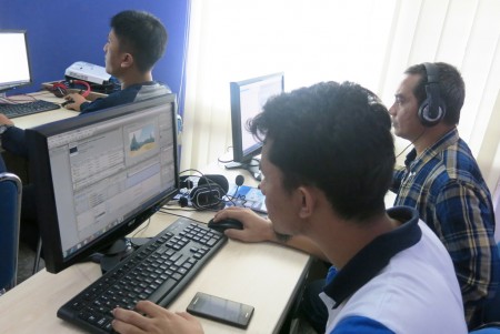 Pelatihan Teknologi Informasi Video Editing PERURI Oktober 2017