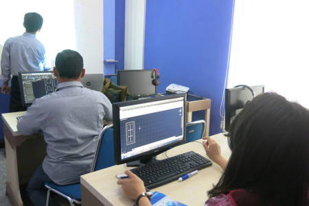 Pelatihan Desain Teknik dan Rancang Bangun AutoCAD Proyeksi Isometri Desember 2017