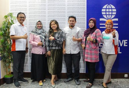 Pelatihan Perkantoran Elektronik Pascasarjana Universitas Tadulako Palu Provinsi Sulawesi Tengah