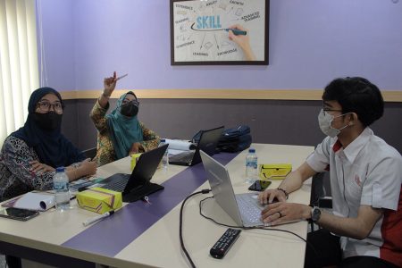Pelatihan Jurnalistik Web dan Manajemen Konten Fakultas Pertanian Universitas Bengkulu