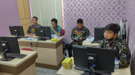 Pelatihan Perkantoran Elektronik Dinas Perpustakaan Dan Kearsipan Kabupaten Berau Provinsi Kalimantan Timur