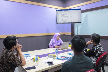 Pelatihan Peningkatan Pengelolaan Komunikasi Publik DISKOMINFO Kota Madiun Provinsi Jawa Timur