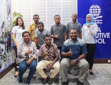 Pelatihan Teknologi Informasi Database Sekretariat Daerah (SETDA) Kab Tambrauw Prov Papua Barat