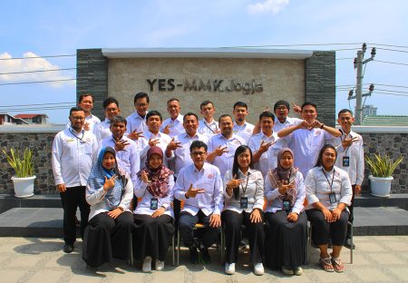 Pelatihan Teknologi Informasi materi Video Editing KPI Pusat Gelombang II September 2023