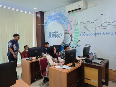 Pelatihan Teknologi Informasi Inspektorat Kabupaten Penajam Paser Utara Provinsi Kalimantan Timur Desember 2023