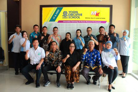 Pelatihan E-Government Administrator Jaringan dengan MikroTik RouterOS BKPSDM Kabupaten Murung Raya November 2023