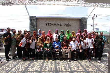 Pelatihan Pengembangan SDM materi Tata Kelola PLUT Pemerintah Kabupaten Kulon Progo Oktober 2024