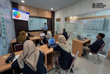 Pelatihan Layanan Pengaduan Masyarakat Inspektorat Kabupaten Kutai Kartanegara November 2024