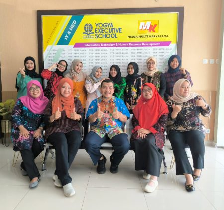 Pelatihan Pengembangan SDM materi Pengembangan Diri dan Kepribadian DINKES) Kabupaten Magetan November 2024