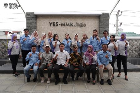 Bimtek Perkantoran Elektronik materi Administrator Simkeujadin Mei 2025