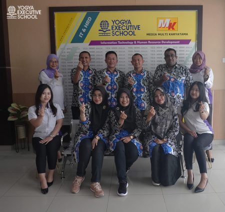 Pelatihan Pengembangan SDM materi Perumusan Strategi Pengadaan konsolidasi pengadaan barang jasa