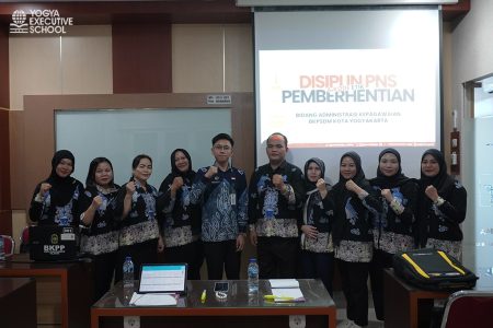 Pelatihan Pengembangan SDM materi Pengembangan Kompetensi Kepegawaian DINSOS) Kab Murung Raya November 2025