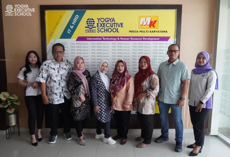 Pelatihan Pengembangan SDM materi Penjenjangan Kinerja DINKES Kab Kukar November 2025