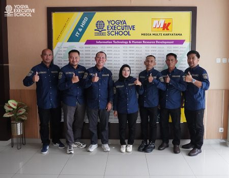 Pelatihan Pengembangan SDM materi Penyusunan E-kinerja Aparatur Sipil Negara (PNS dan PPPK) November 2025