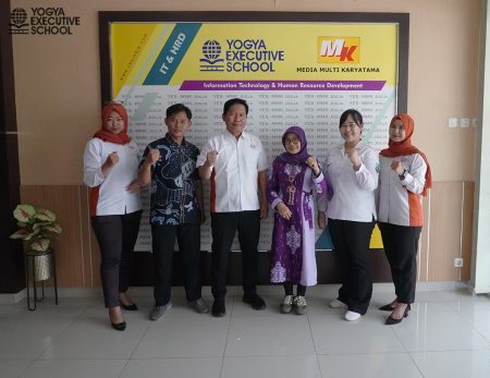 Pelatihan dan Workshop Literasi Penulisan & Pembacaan Berita (Kesehatan) DINKES Prov Kaltara November 2025