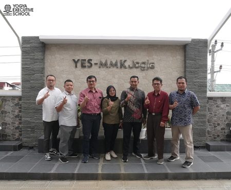 Pelatihan Teknologi Informasi materi Desain Grafis bersertifikasi Desember 2025