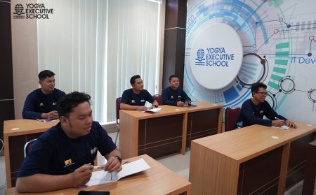Pelatihan Pengembangan SDM materi Penyusunan Rancangan RENSTRA Pohon Kinerja dan Cascading FIS UM Juli 2026